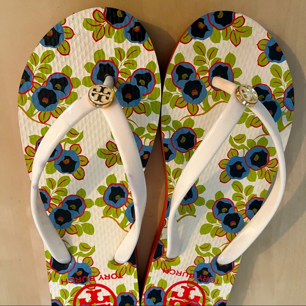 Size 6 Tory Burch Flip Flops